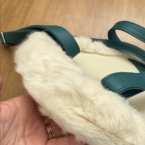 Star Wars Loungefly Wampa Limited Edition Backpack - Picture 7 of 7